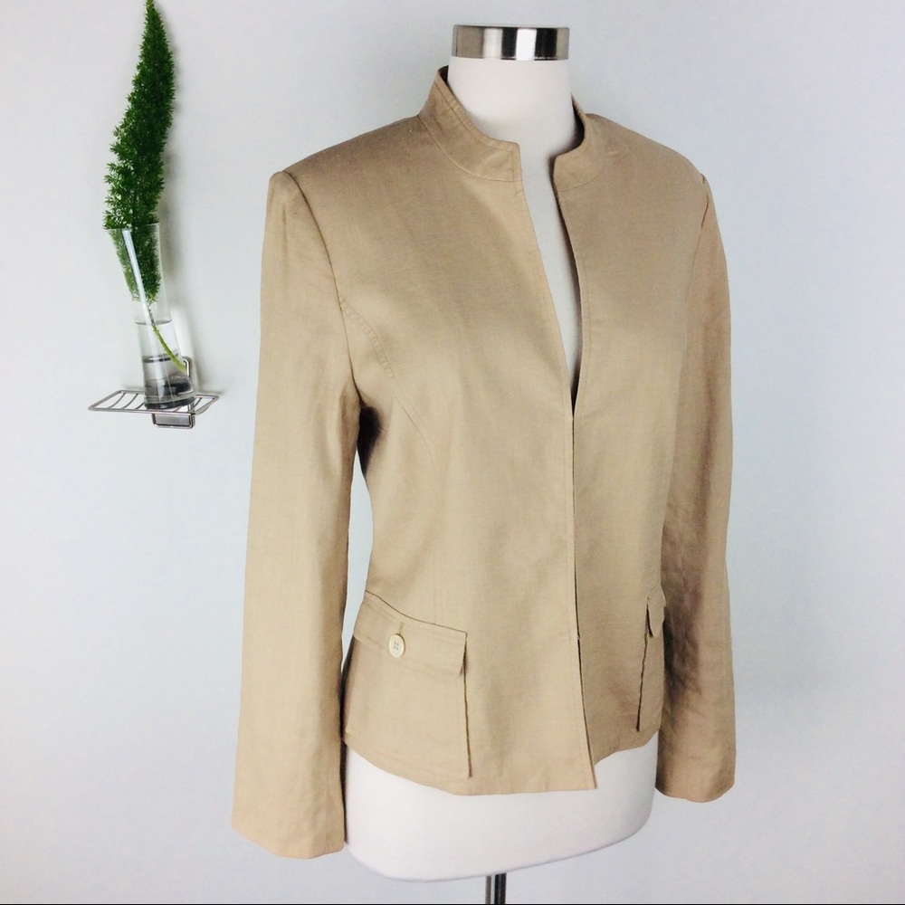 Talbots Beautiful Casual Tan Jacket Size (8)